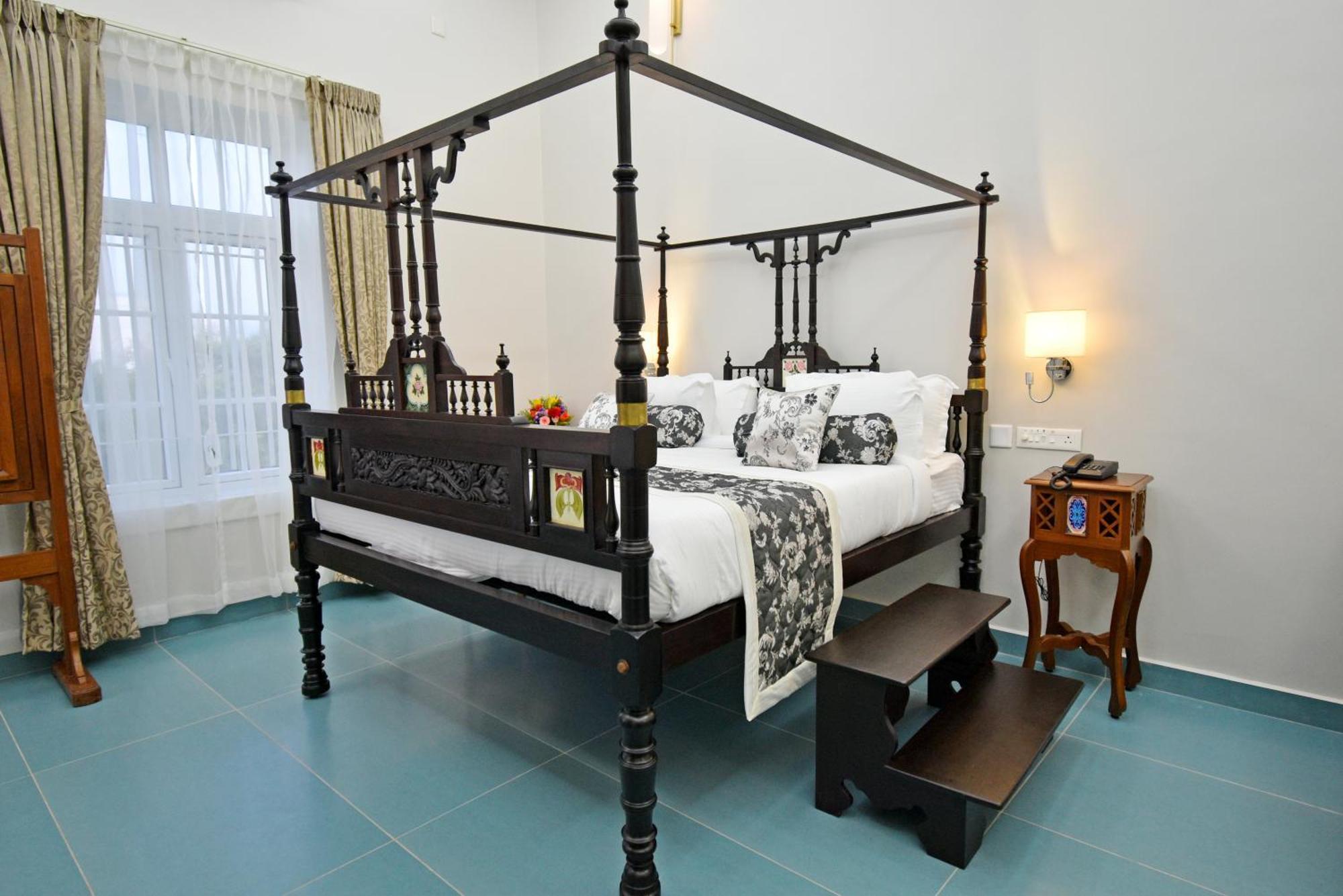 Le Colonial Suites Pondicherry Eksteriør bilde