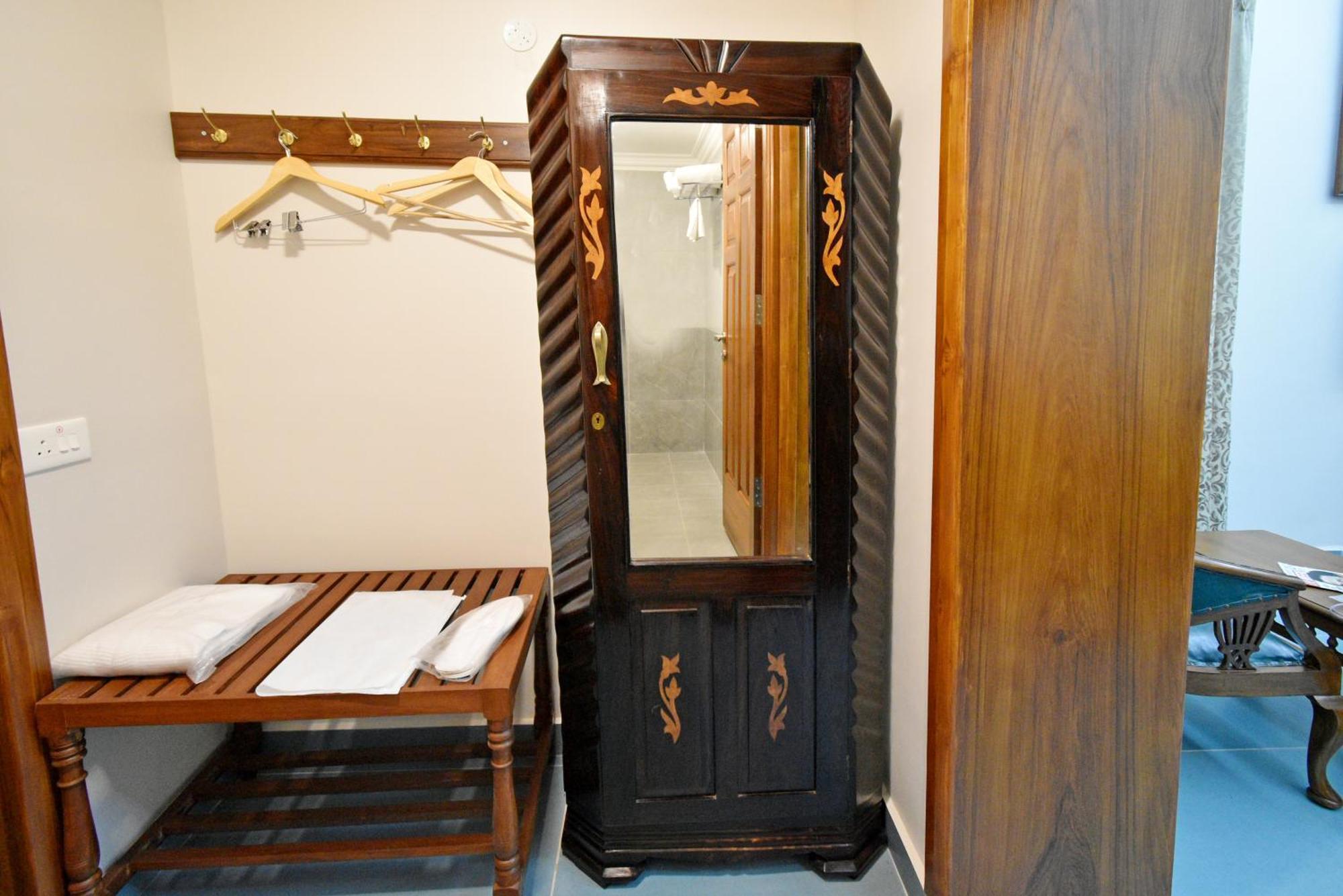 Le Colonial Suites Pondicherry Eksteriør bilde