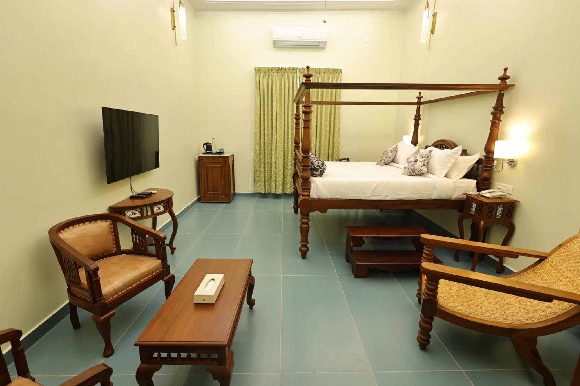 Le Colonial Suites Pondicherry Eksteriør bilde