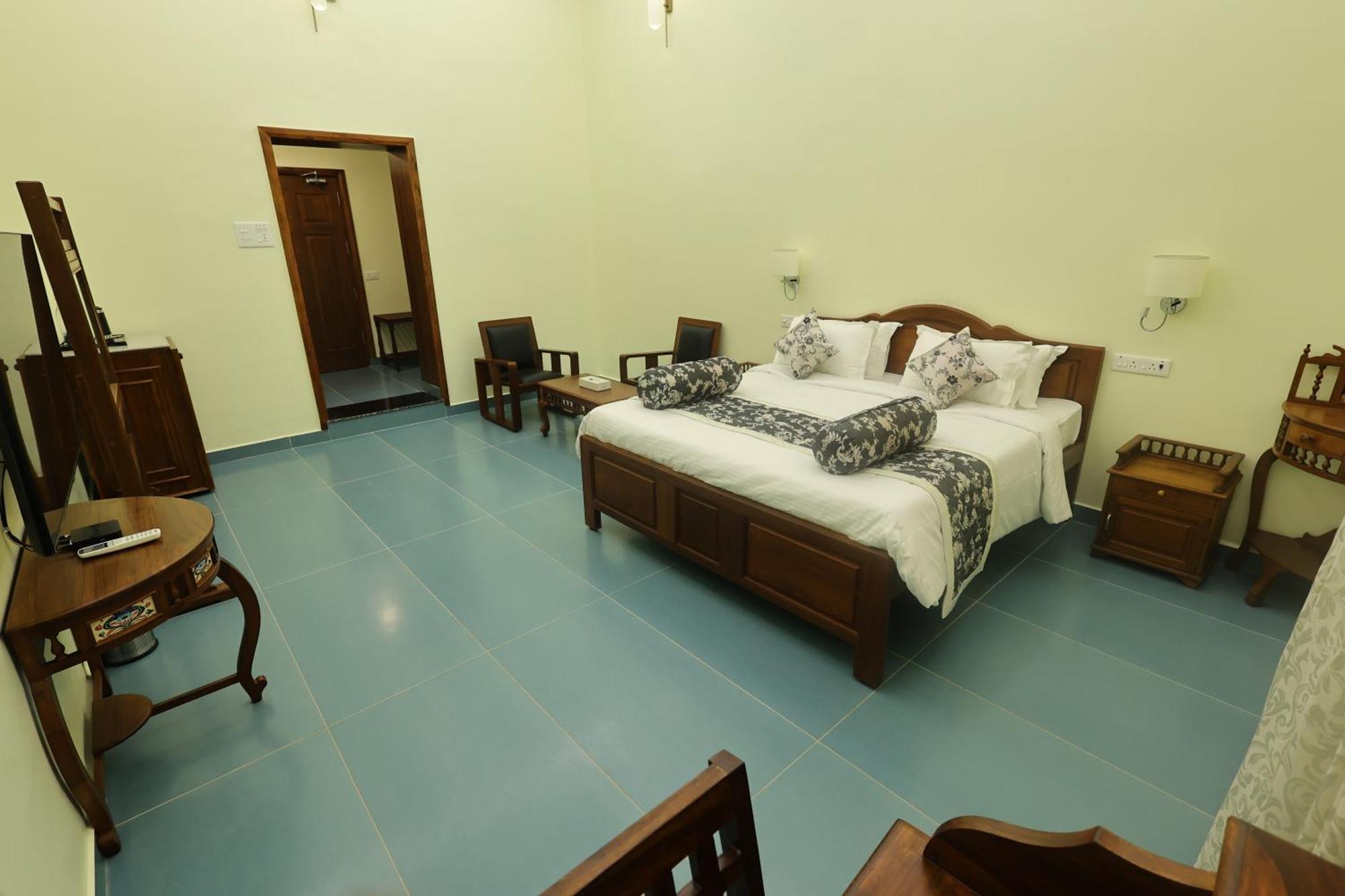 Le Colonial Suites Pondicherry Eksteriør bilde
