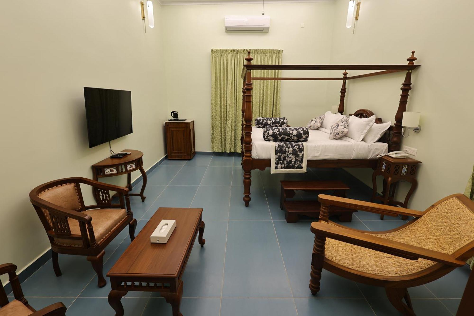 Le Colonial Suites Pondicherry Eksteriør bilde