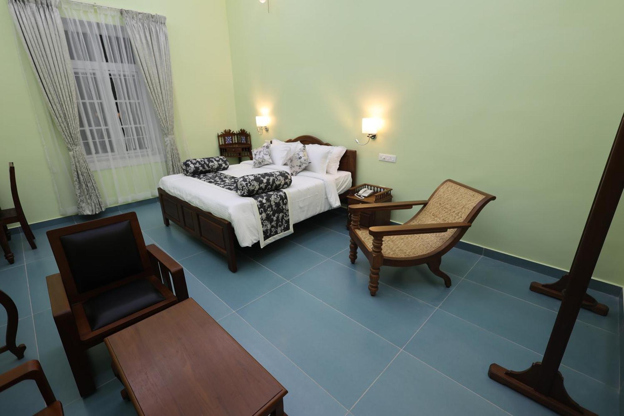 Le Colonial Suites Pondicherry Eksteriør bilde